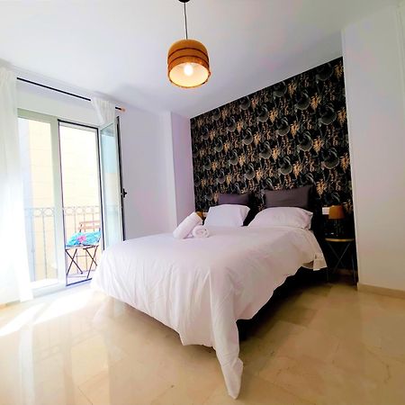 Charlot Center Apartment Alicante Buitenkant foto