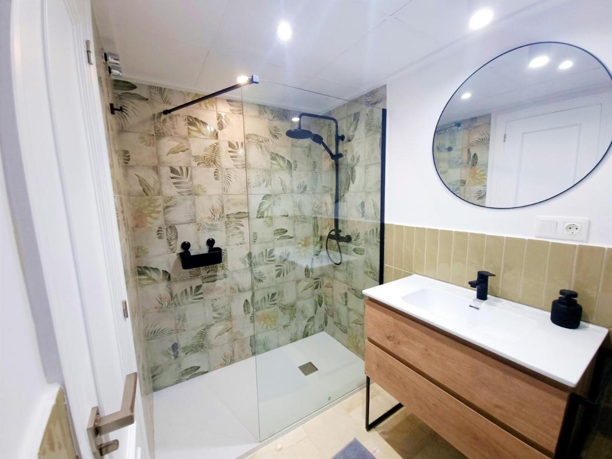 Charlot Center Apartment Alicante Buitenkant foto